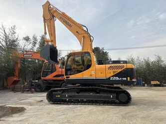 Image for TRACKED EXCAVATORS 2022 Hyundai 220LC-9S