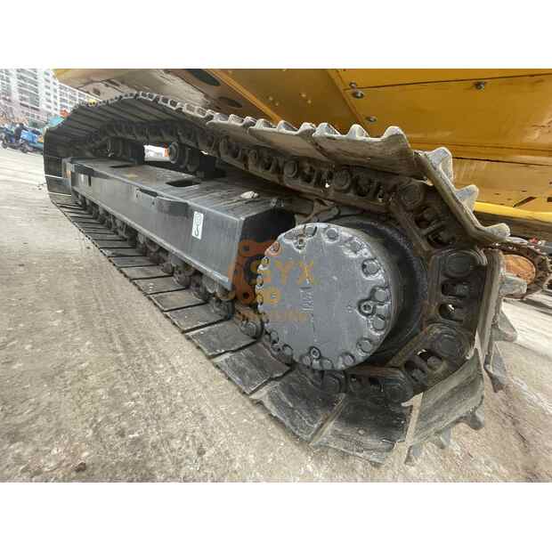 2021 Komatsu PC220-8-44786153