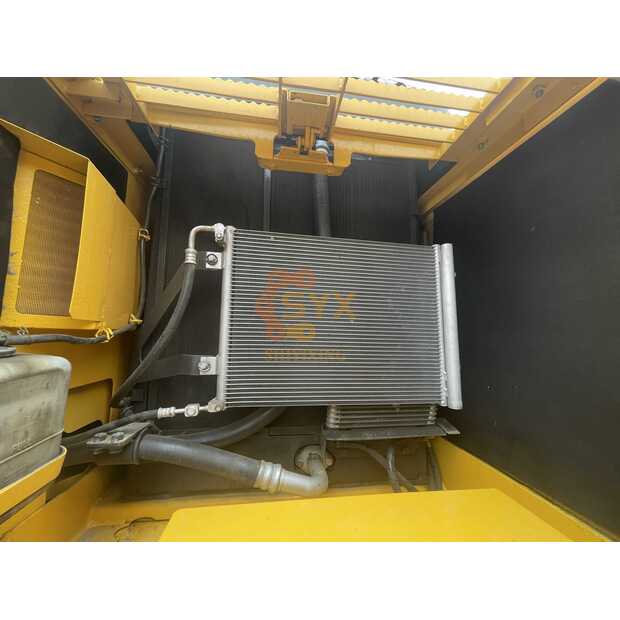 2021 Komatsu PC220-8-44786154