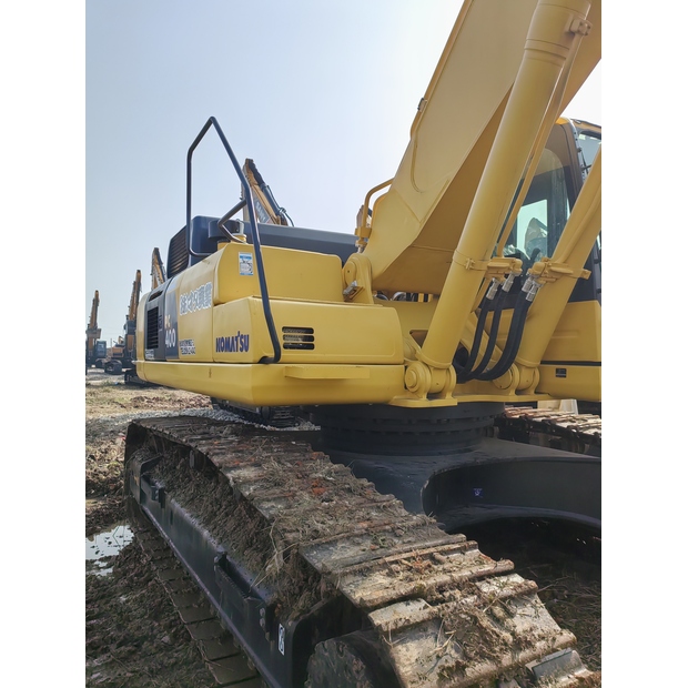 2022 كوماتسو PC400-8R-44786202