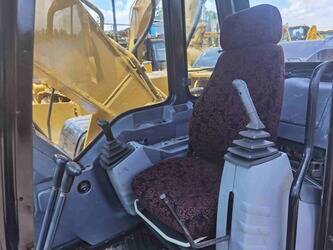 2021-caterpillar-330d-1402063-44786213