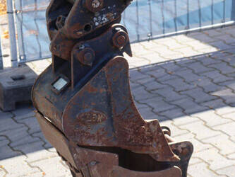 2021-new-holland-e17c-1402072-44786562