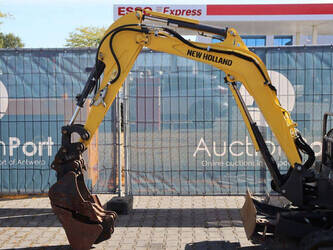 2021-new-holland-e17c-1402072-44786574