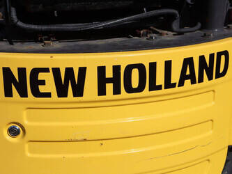 2021-new-holland-e17c-1402072-44786589