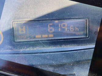 2021-new-holland-e17c-1402072-44786598