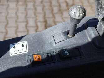 2021-new-holland-e17c-1402072-44786601