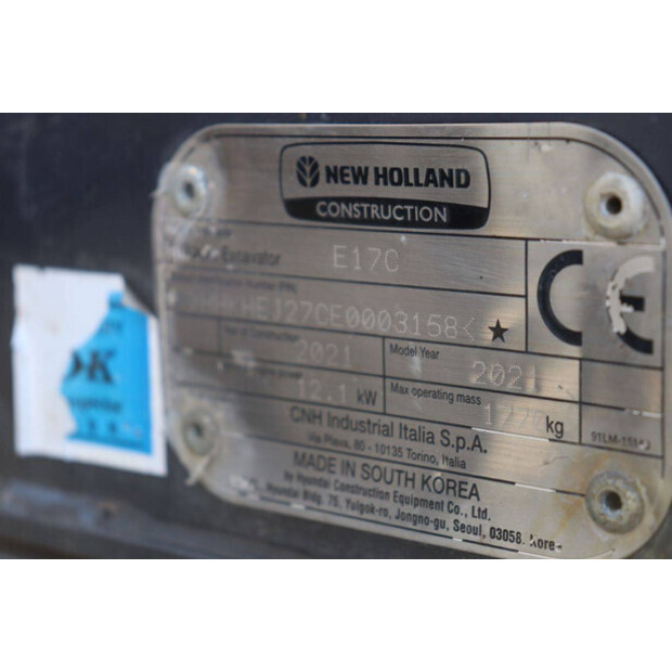 2021 New Holland E17C-44786602