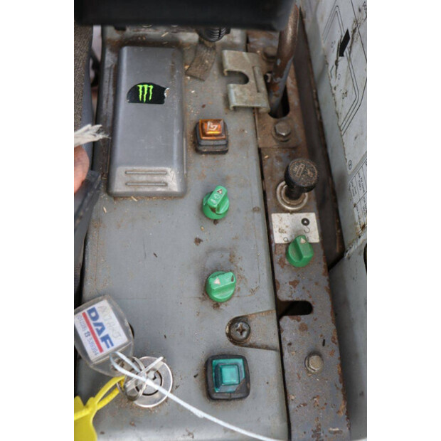 تاكوتشي TB175W-44786645