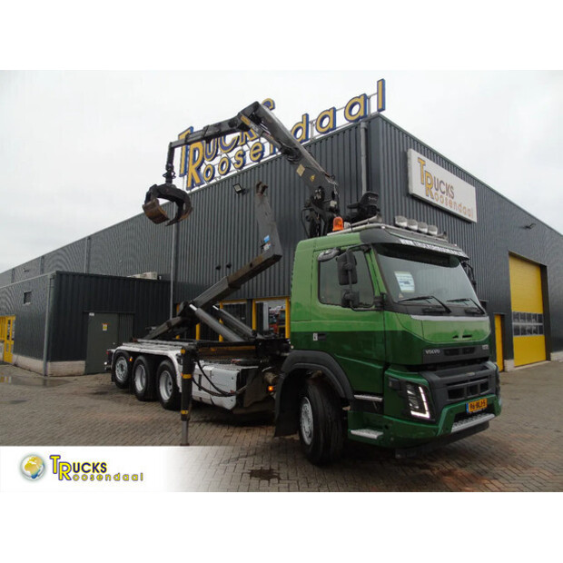 2018 فولفو FMX 500-44786726