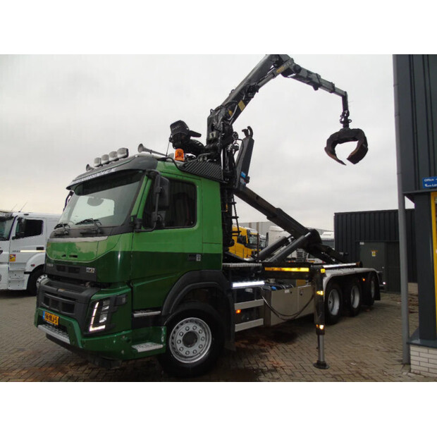 2018 فولفو FMX 500-44786731