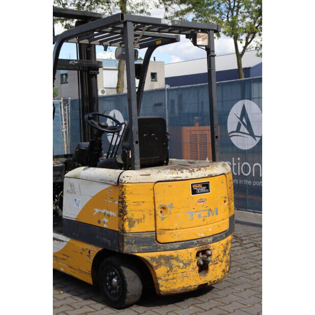 2000 TCM FB25-6-44786906