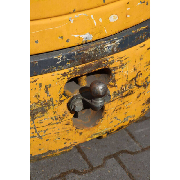 2000 TCM FB25-6-44786907