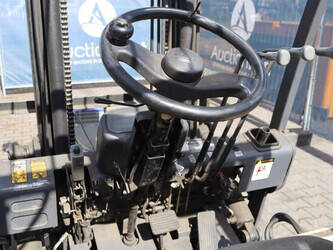 2000-tcm-fb25-6-1402081-44786913