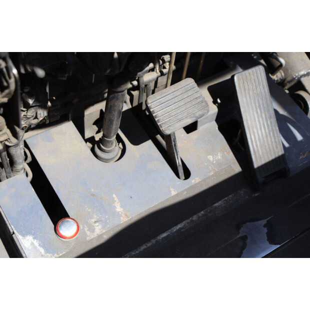 2000 TCM FB25-6-44786914