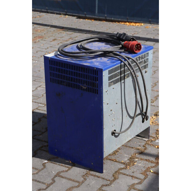 2000 TCM FB25-6-44786930