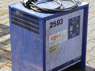 2000-tcm-fb25-6-1402081-44786932