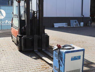 2008-toyota-7fbmf30-1402083-44786941