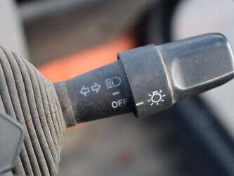 2008-toyota-7fbmf30-1402083-44786962