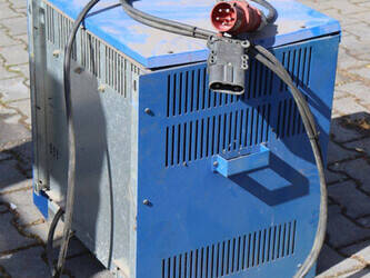 2008-toyota-7fbmf30-1402083-44786987