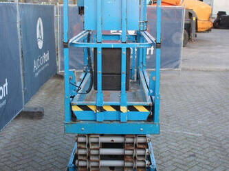 2006-genie-gs-1932-1402087-44787066