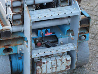 2006-genie-gs-1932-1402087-44787074