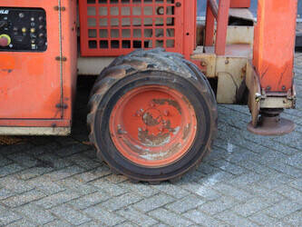 2006-jlg-260mrt-1402088-44787102