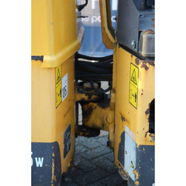 2015 Volvo DD25-44787126