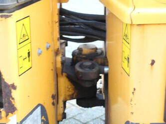 2015-volvo-dd25-44787130