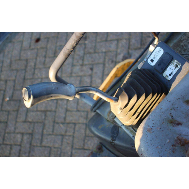 2015 Volvo DD25-44787136