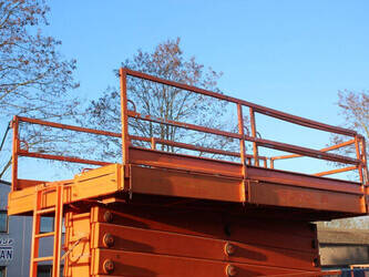 2007-jlg-245-25-1402090-44787154