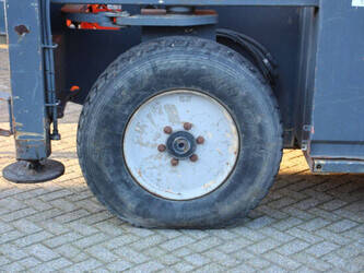 2007-jlg-245-25-1402090-44787157