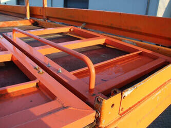 2007-jlg-245-25-1402090-44787163