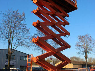 2007-jlg-245-25-1402090-44787169