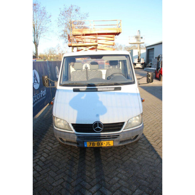 2006 مرسيدس بنز 904.6-44787242