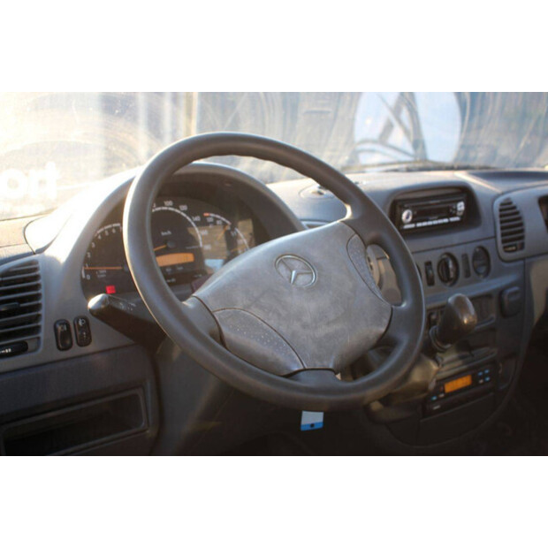 2006 مرسيدس بنز 904.6-44787262