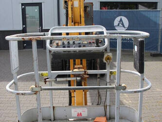 2005-nifty-hr15nde-1402098-44787381