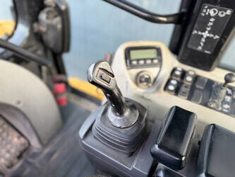 2010-caterpillar-973d-1402100-44787480