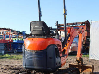 2016-kubota-u10-3-1402106-44787612