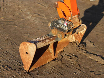 2016-kubota-u10-3-1402106-44787617