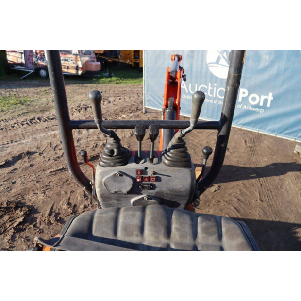 2016 كوبوتا U10-3-44787628