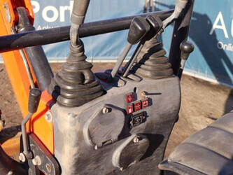 2016-kubota-u10-3-1402106-44787631