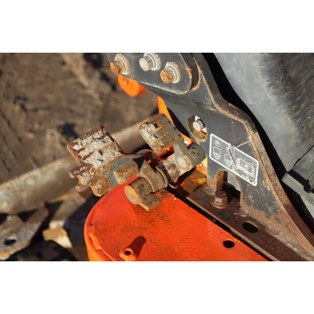 2016 كوبوتا U10-3-44787632