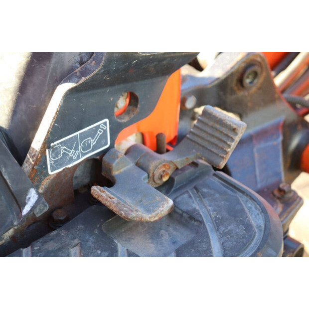 2016 كوبوتا U10-3-44787636