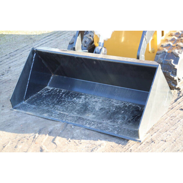 2025 LH T360-44787710