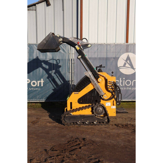 2025 LH T360-44787729