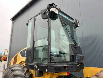 2011-caterpillar-cp76-1402115-44787947