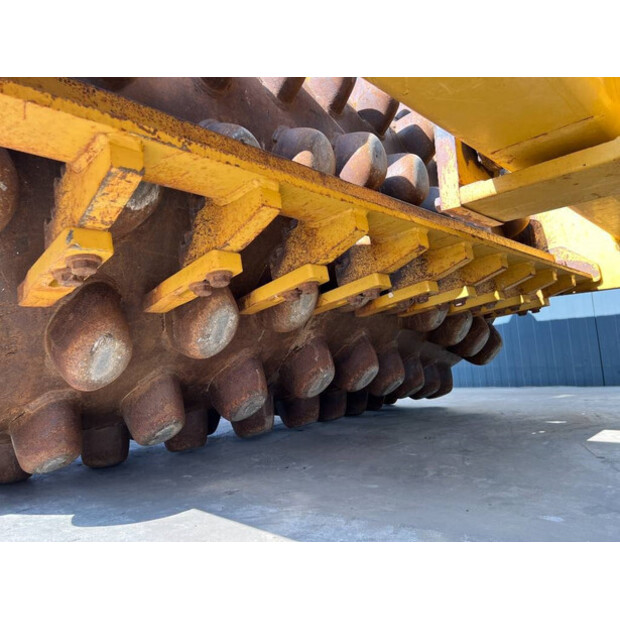 2011 Caterpillar CP76-44788017
