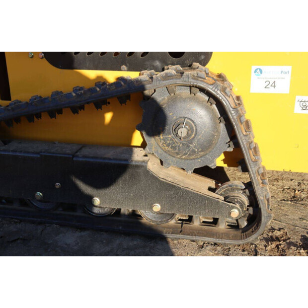 2025 LH T360-44788018