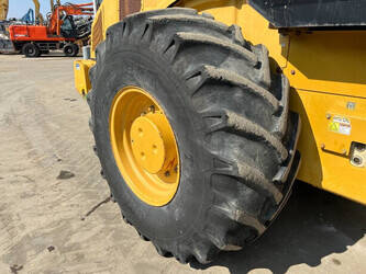 2011-caterpillar-cp76-1402117-44788041