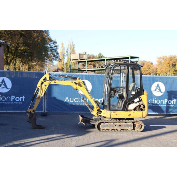 2018 Caterpillar 301.7D-44788306